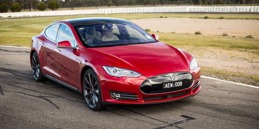  Tesla Model S P85D 2014 года  (AU) (фото 18 из 19)